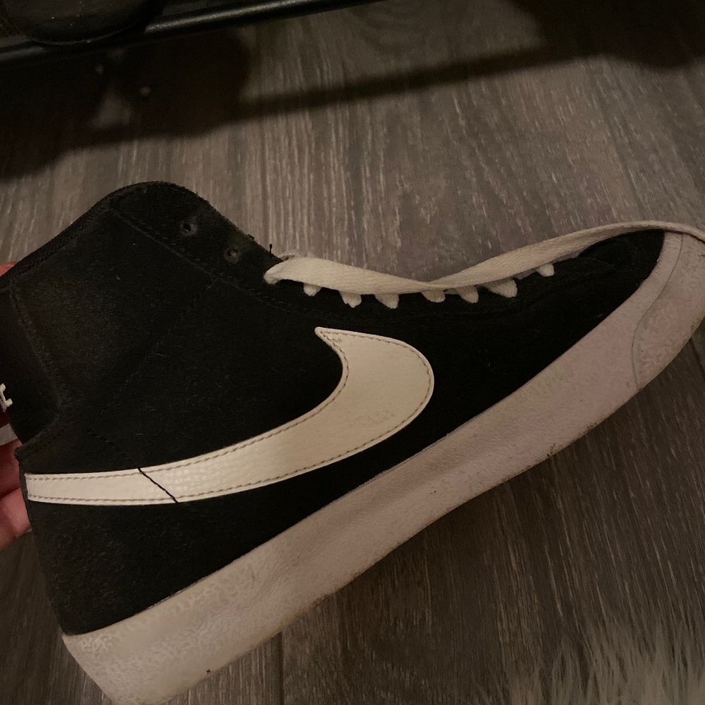 Barely Worn Nike Sneaker